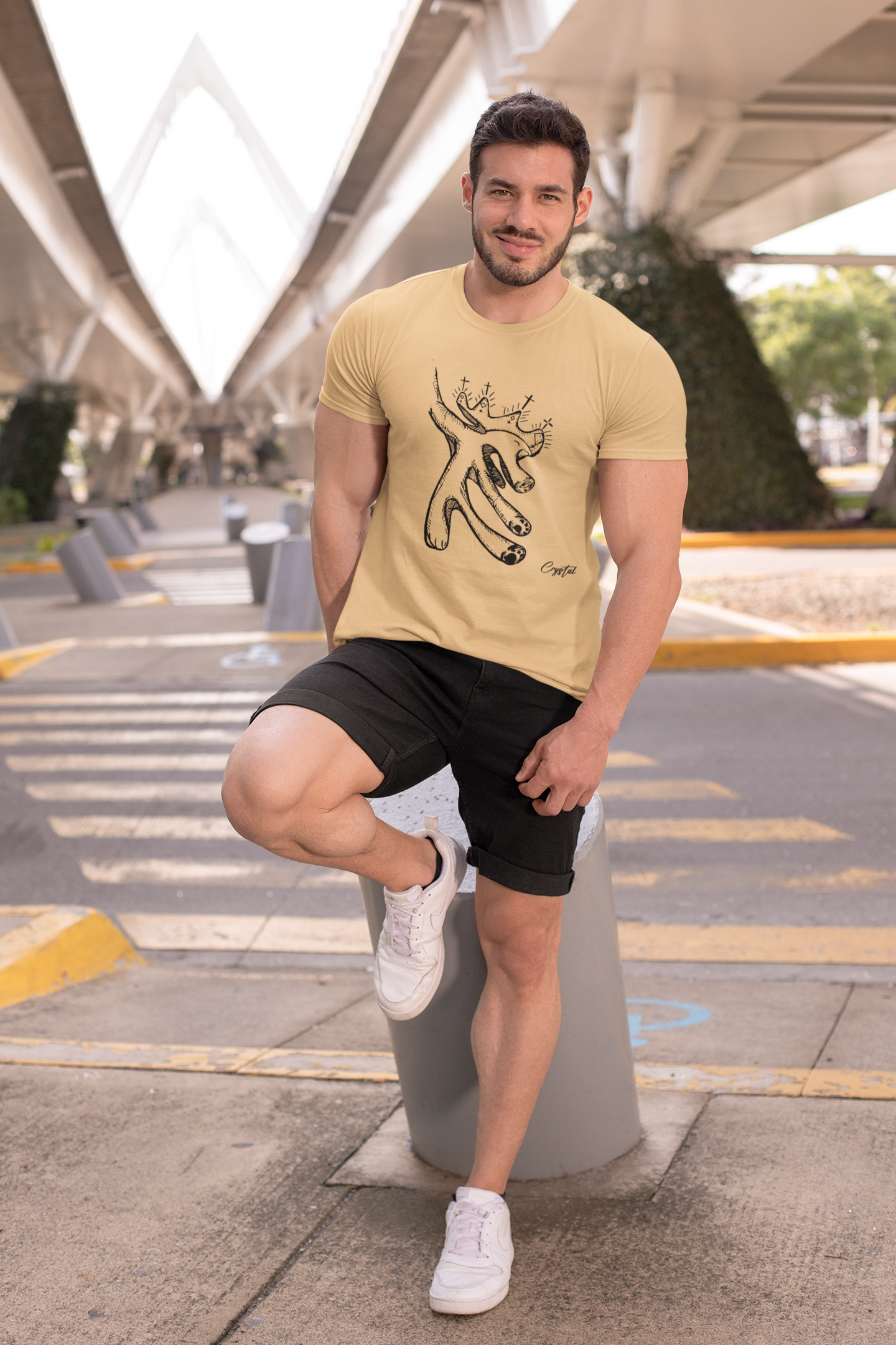Happy "Pig" Dinosaur Dancing with Crown - Cute & Creepy "Stay Weird" Cartoon Illustration Men's classic tee